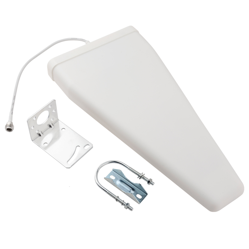  新市对数周期天线定向接收发射700-3700MHz